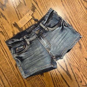 Girls size 7 Silver brand Lacy Jean Short